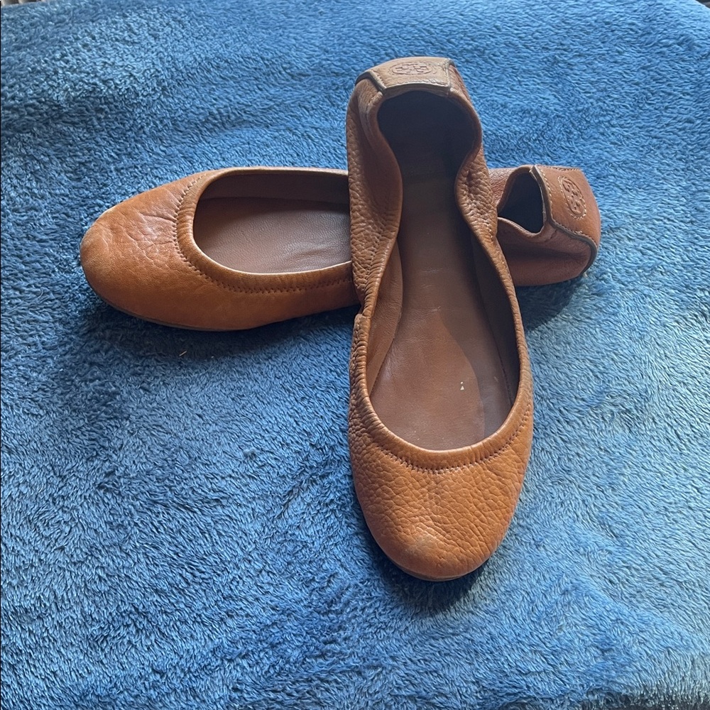 Tory Burch Brown Leather Flats